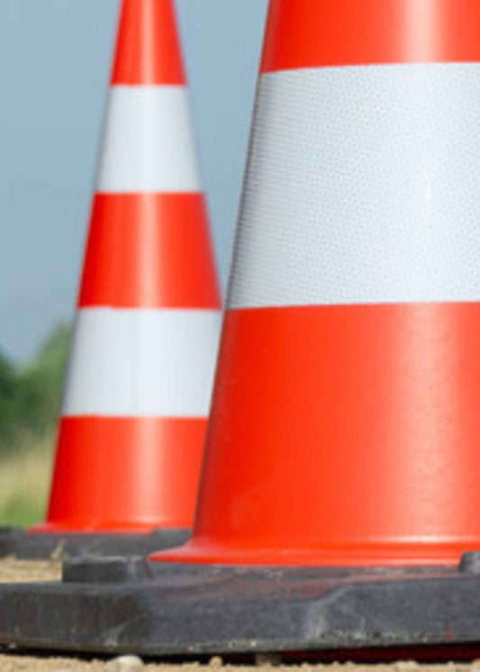 Leitkegel 75 cm – 5,5 kg, reflektierend & standfest