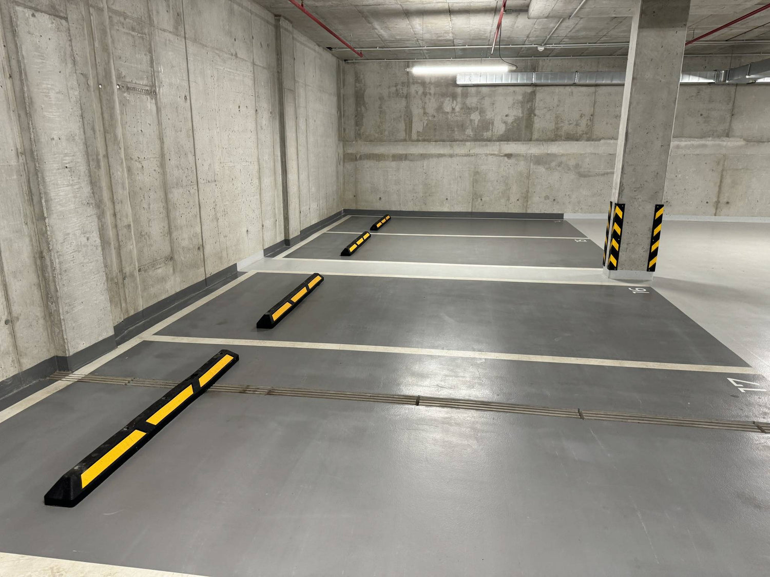 Parkplatzausstattung / Parkplatzlösungen