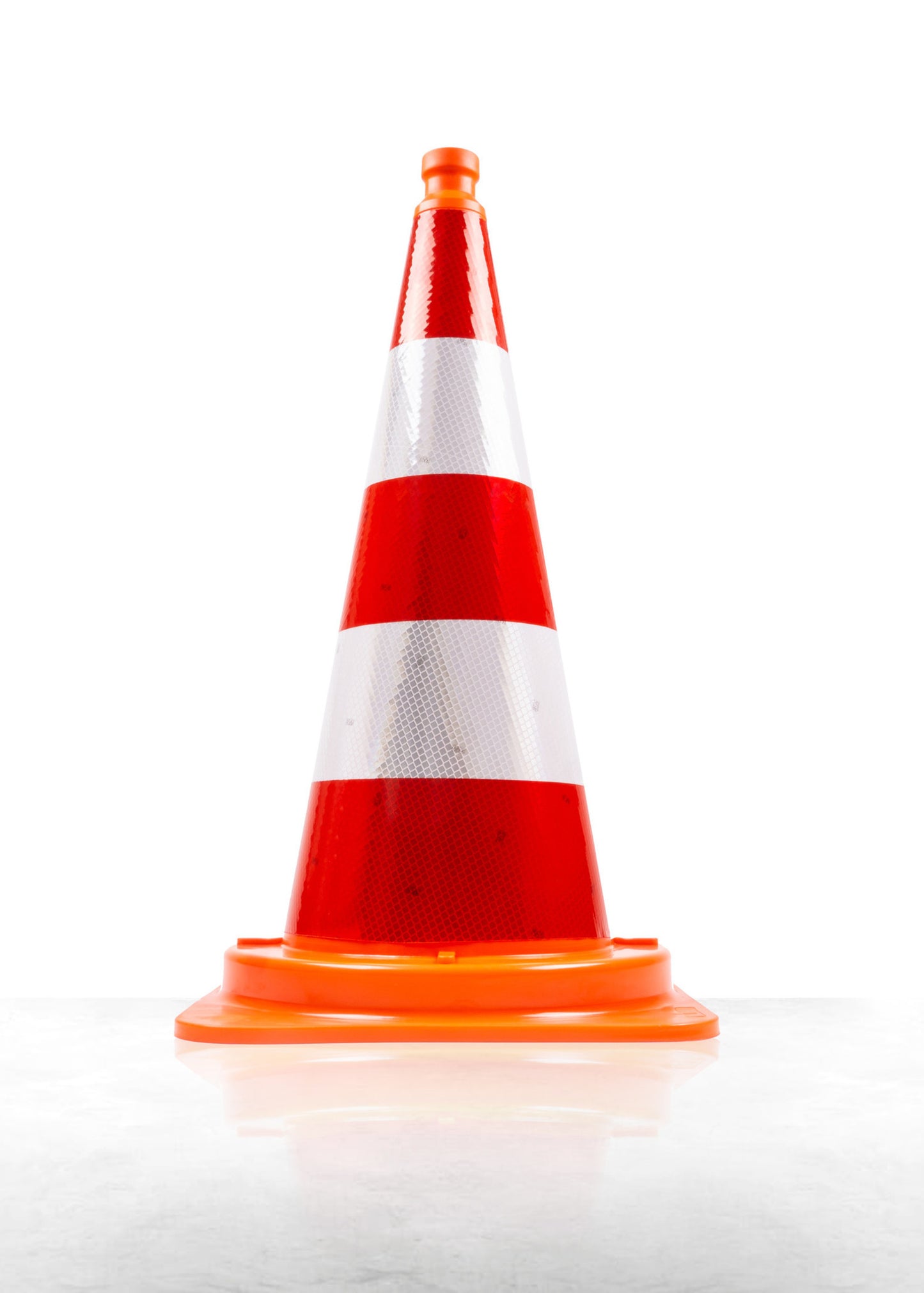 Verkehrskegel 75 cm mit 3M Klasse 3 Folie reflektierend