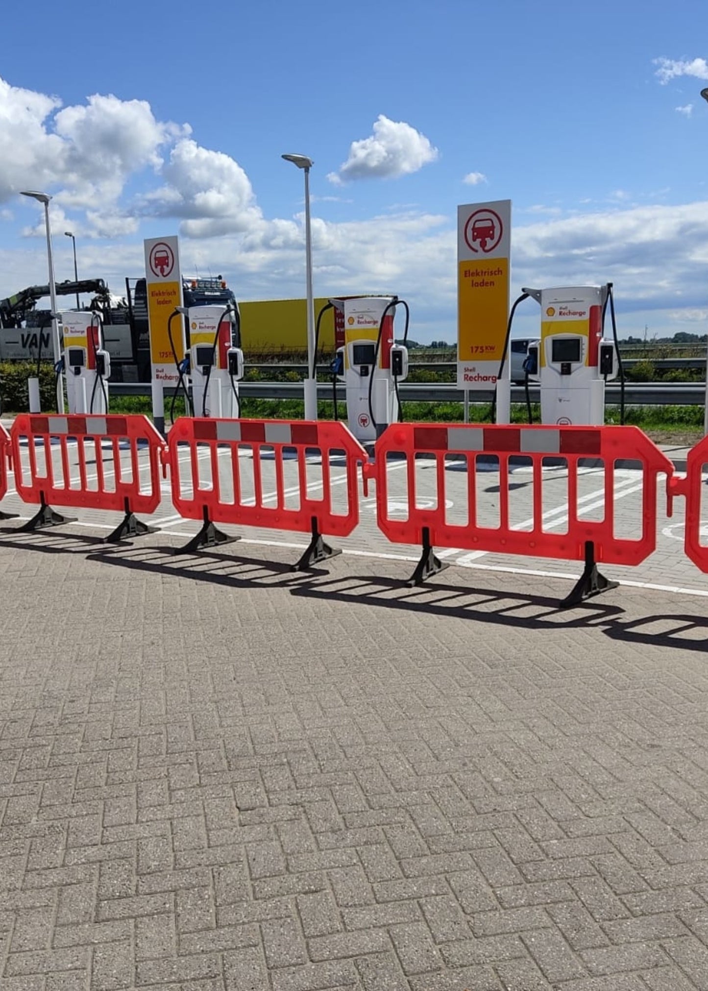 Kunststoff-Absperrgitter – 200 x 100 cm mit Reflexstreifen orange