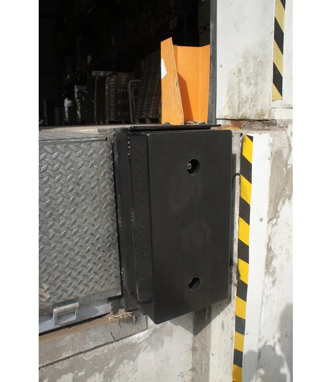 Gummipuffer 500 x 250 x 140 mm, Anfahrschutz