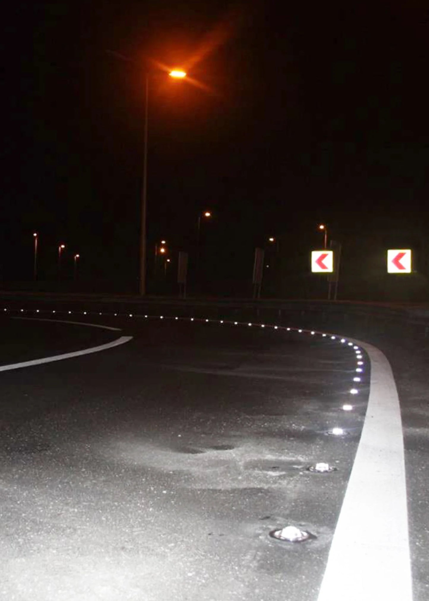 Glaskugelreflektoren LUX-3 – 100 mm Premium Straßenreflektoren