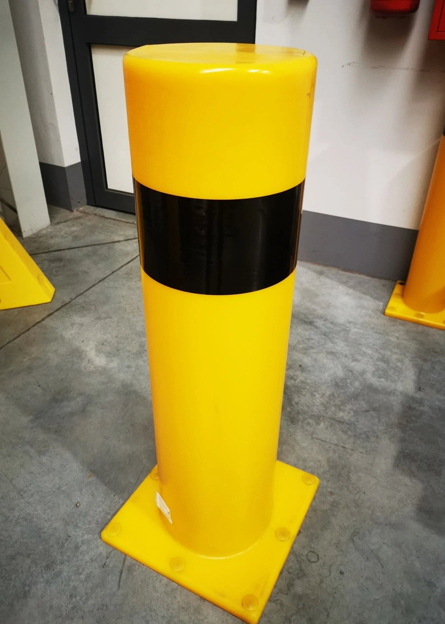 Flexibler Rammschutzpfosten 100 cm – PU-Anfahrschutz für Innen & Außen