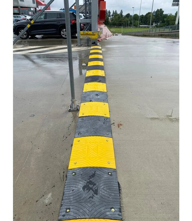 Temposchwelle 3 cm 250 cm bis 600 cm -Gelb Schwarz inkl. Montagezubehör