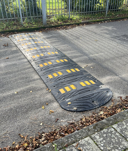 Temposchwelle 5 cm – Mittelelement Schwarz-Gelb